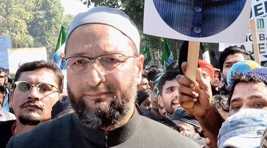 Delhi Assembly polls: Owaisi leads Padyatra in Okhla 