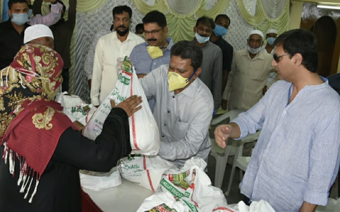 MLA Kausar Mohiuddin distributed 1500 rations kits to the needy in Karwan Constituency