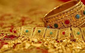 Centre imposes curbs on certain studded gold jewellery imports