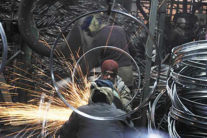 India’s IIP Records Growth Of 5% In First Month Of FY 2024-25