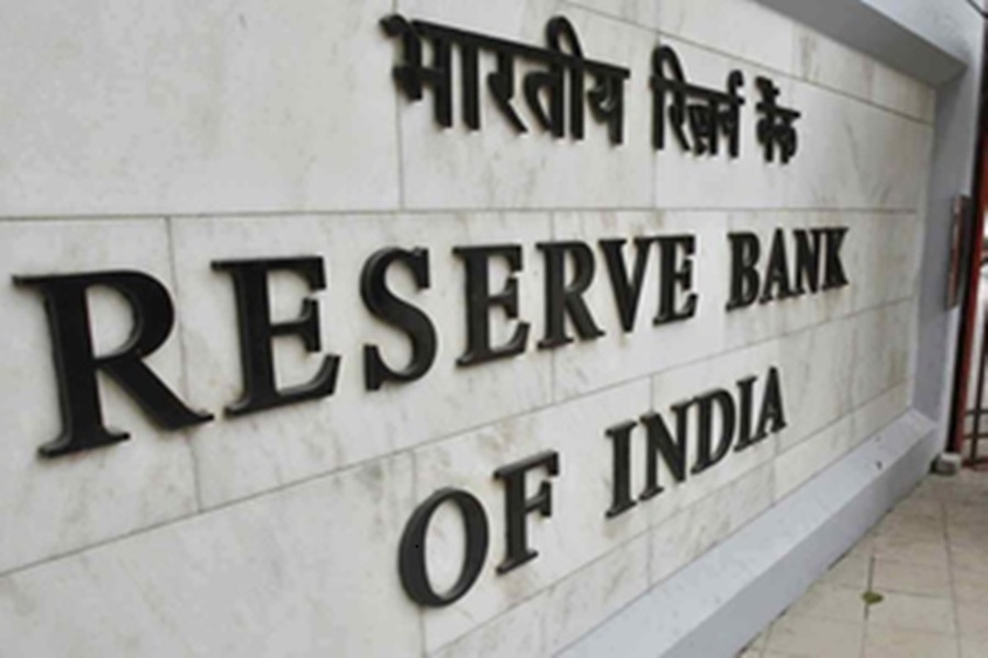 RBI to Conduct $10 Billion Dollar-Rupee Swap Auction on 28th February