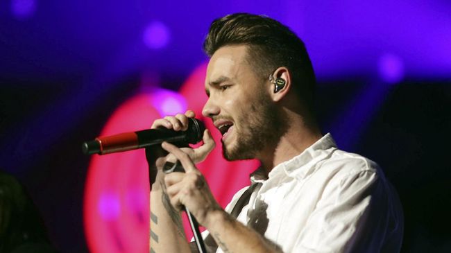 Former One Direction Singer Liam Payne dies after falling from hotel balcony