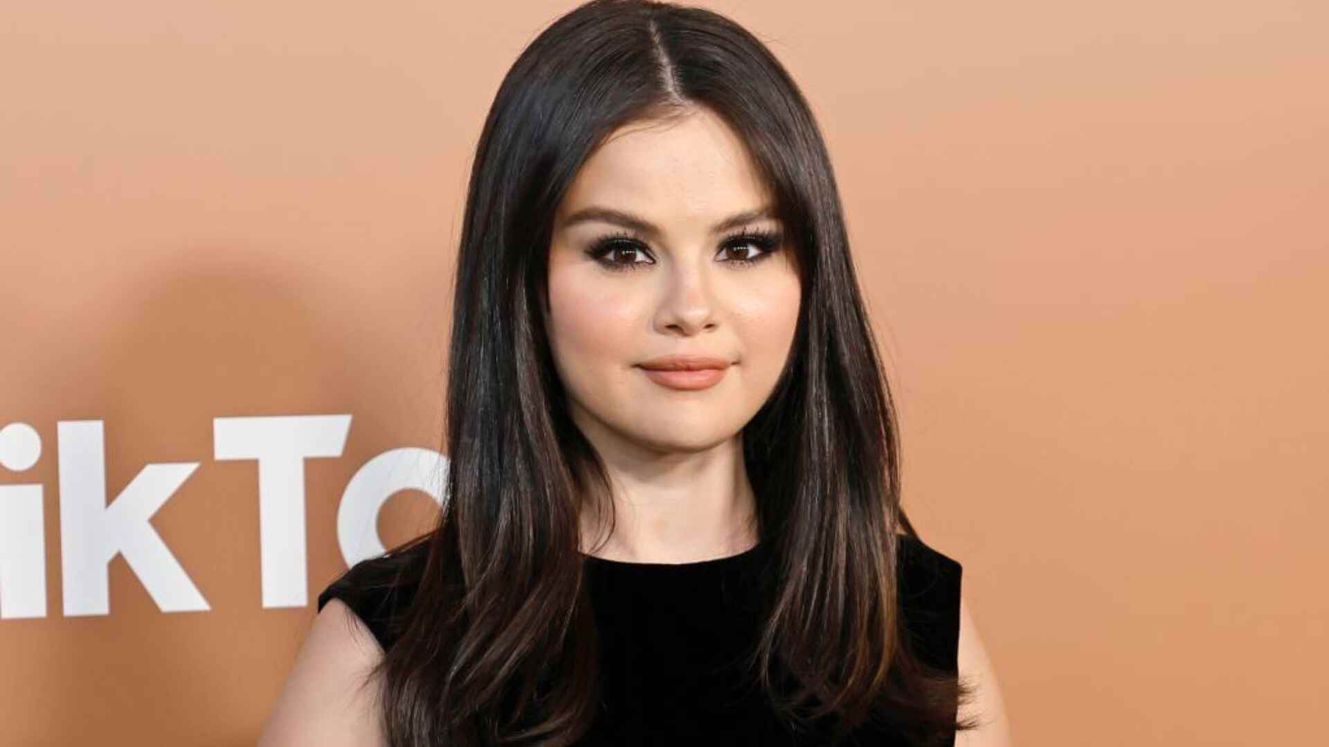 Singer-actor Selena Gomez becomes youngest celebrities to join billionaire list