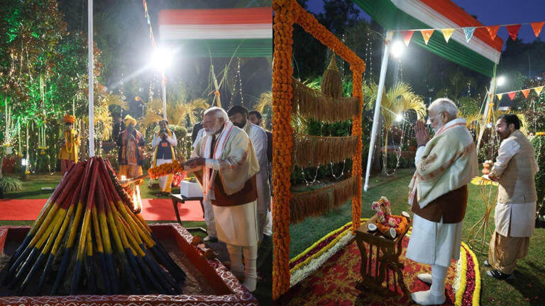 Chiranjeevi celebrates Pongal with PM at Union minister