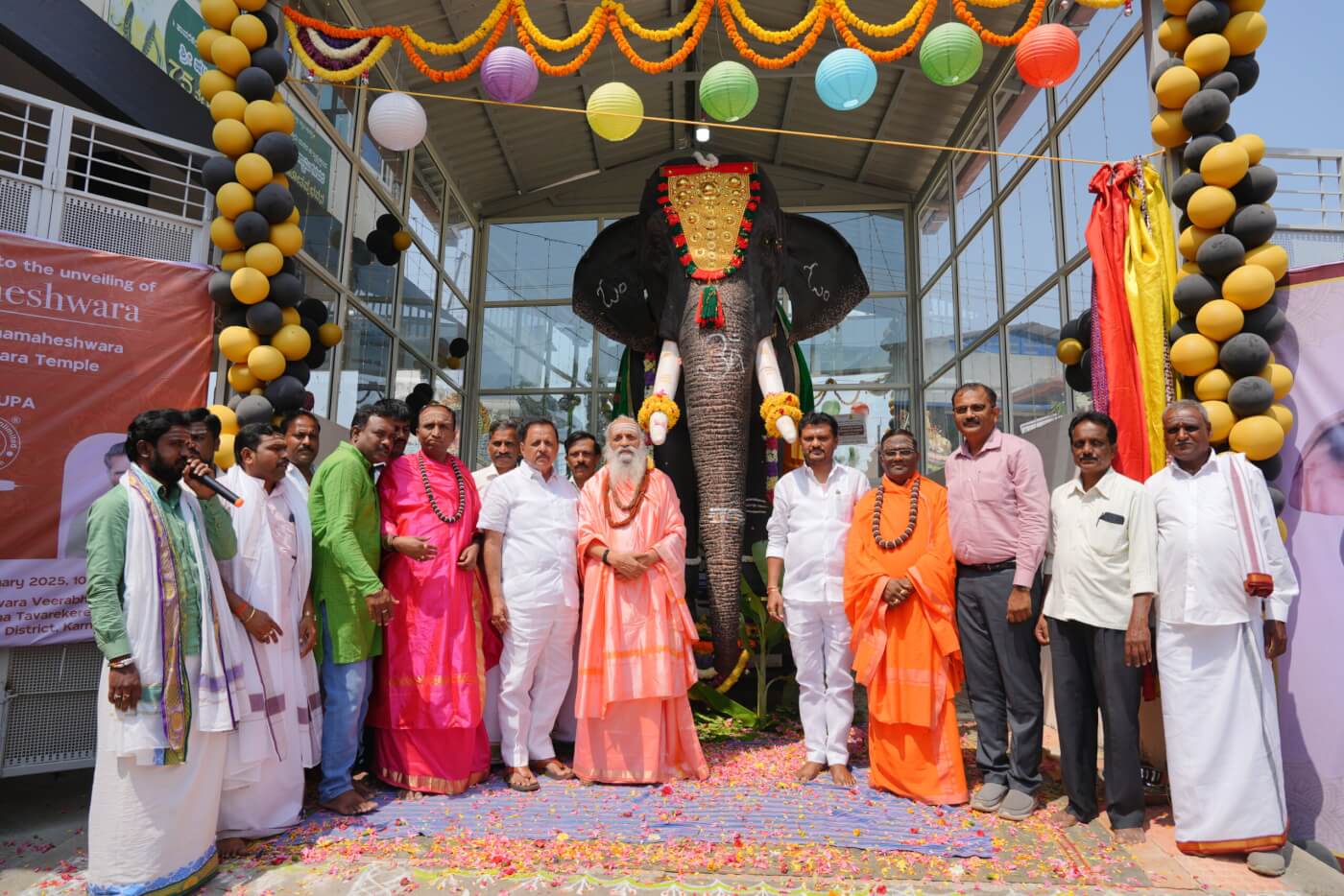 Suniel Shetty gifts life-size mechanical elephant to Karnataka temple