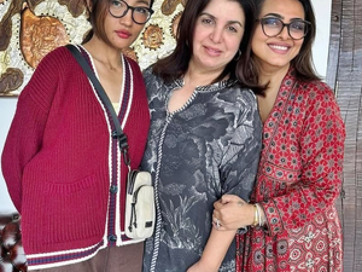 Farah Khan promises Chaiyya Chaiyya 2 to Shilpa Shirodkar after rejecting 1st time