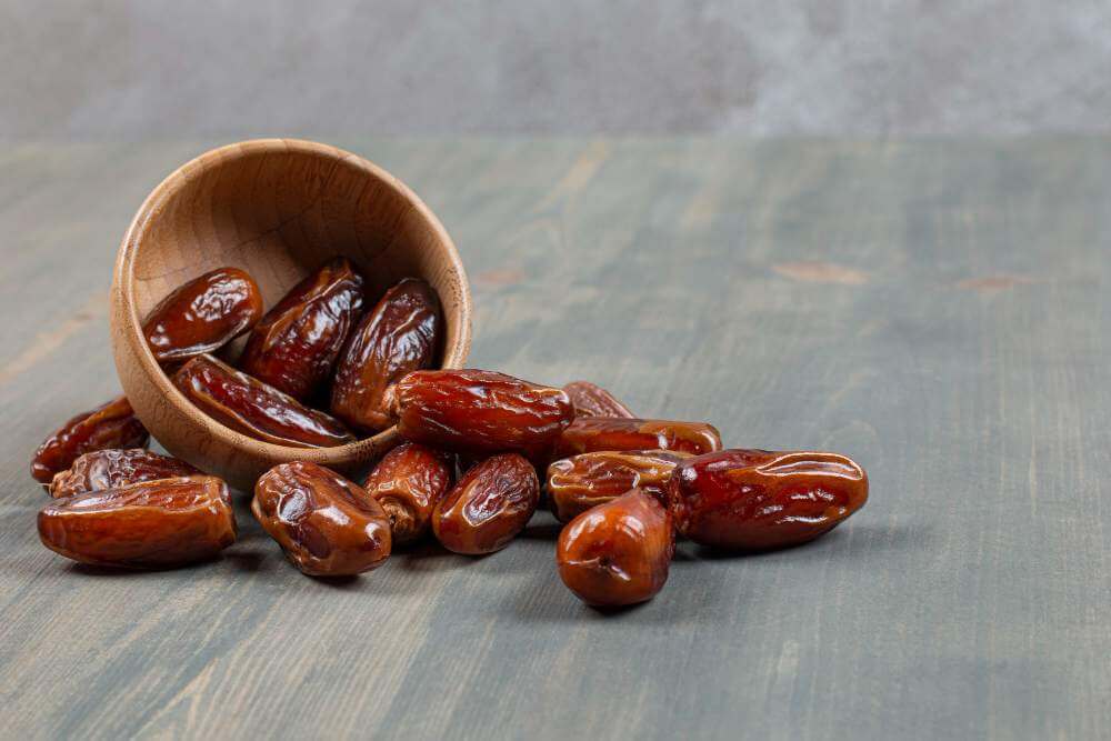 Here are amazing health benefits of eating dates in winter