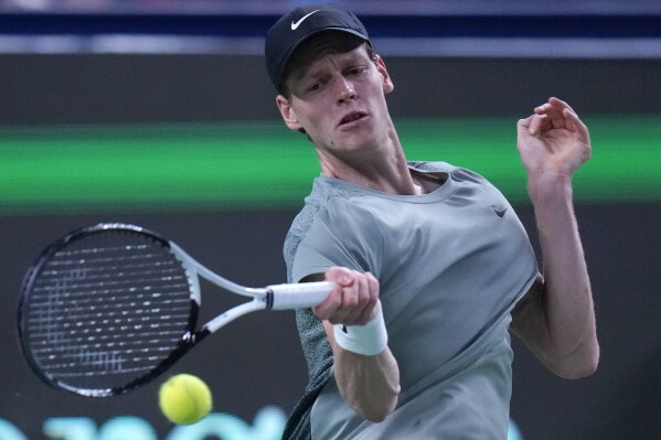 Jannik Sinner Makes defeat Etcheverry at Shanghai Masters, Advances to 4th Round