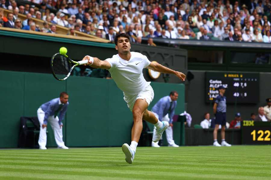 Carlos Alcaraz Advances Into Third Round Of Men’s Singles of Wimbledon Tennis
