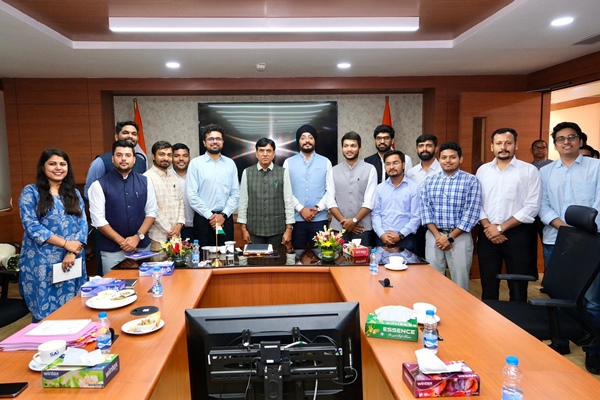 Union Minister Dr. Mansukh Mandviya interacts with the National Youth Awardees and NSS Awardees in New Delhi