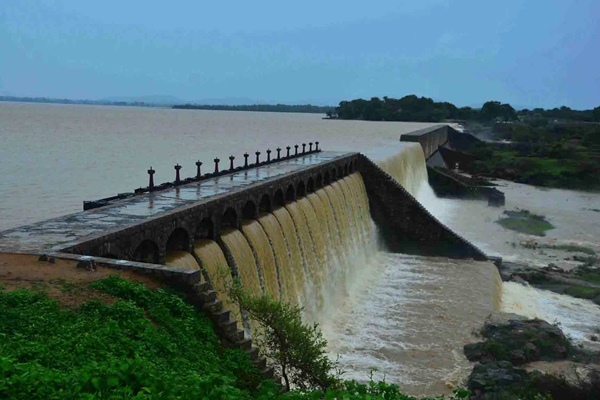 River Godavari Water Levels Surge To 51.10 Feet At Bhadrachalam Amid Heavy Rains