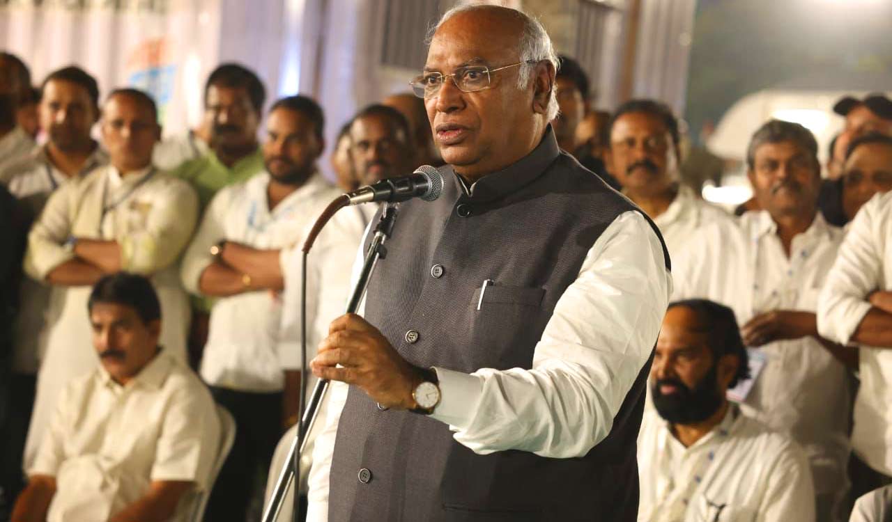 bharatjodoyatraisbringingaboutsilentrevolution:kharge