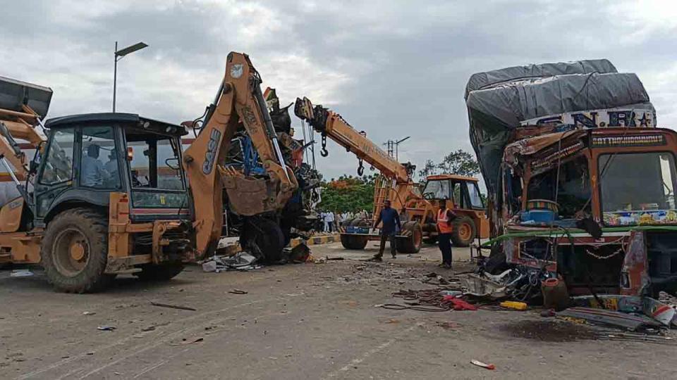 Two dead and three injured as lorry collision in Sangareddy
