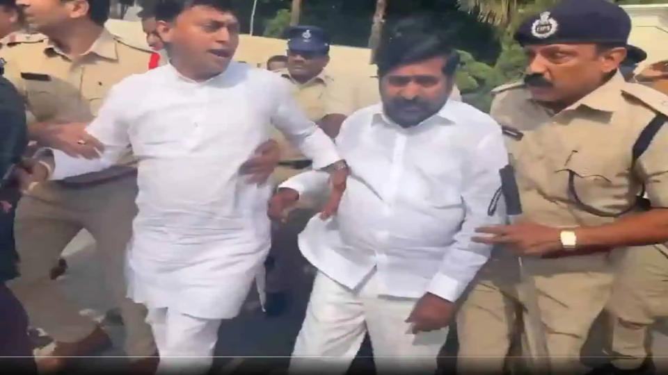 twootherbrsleadersdetainedinhyderabad