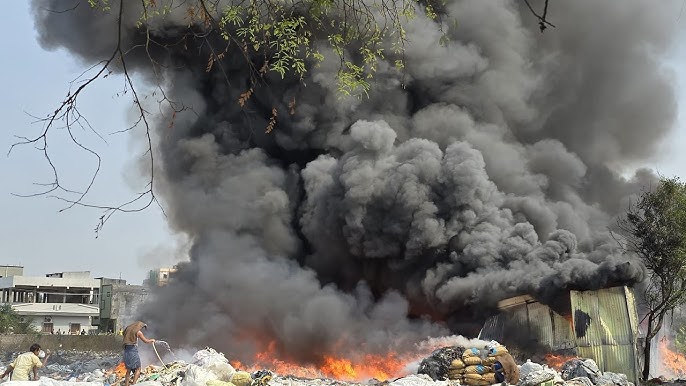 Fire breaks out in plastic godown in Balapur