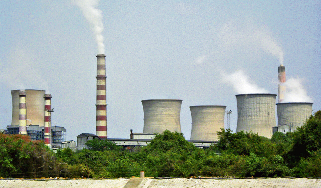 Telangana to face power shortage; Generation hit in Kothagudem thermal plants
