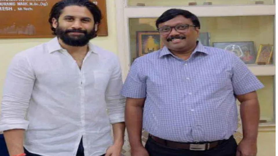 Actor Naga Chaitanya spotted at Khairatabad RTO