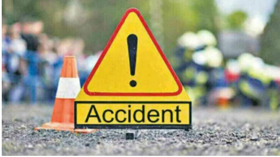 Two killed in road accident at Madhapur