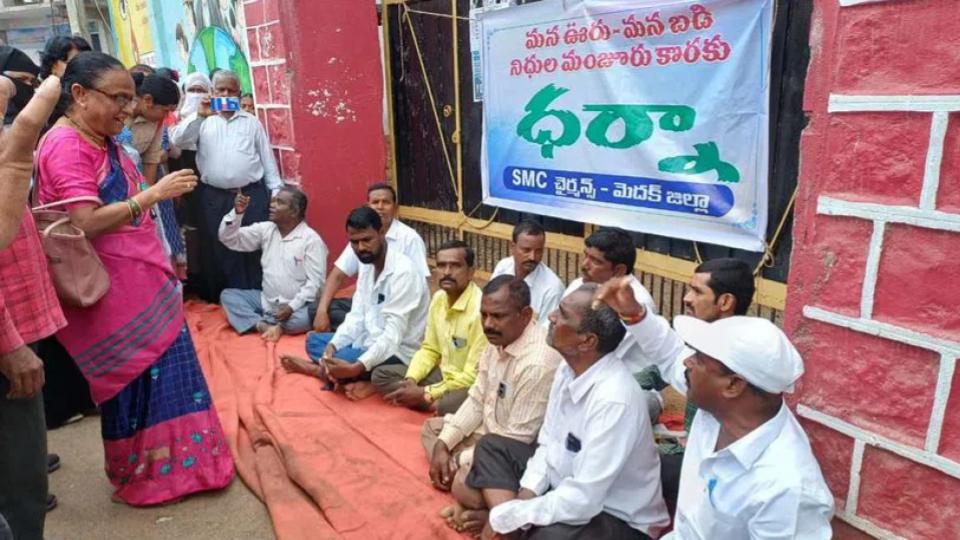 Contractor locks door of school as Govt delays work bills in Medak