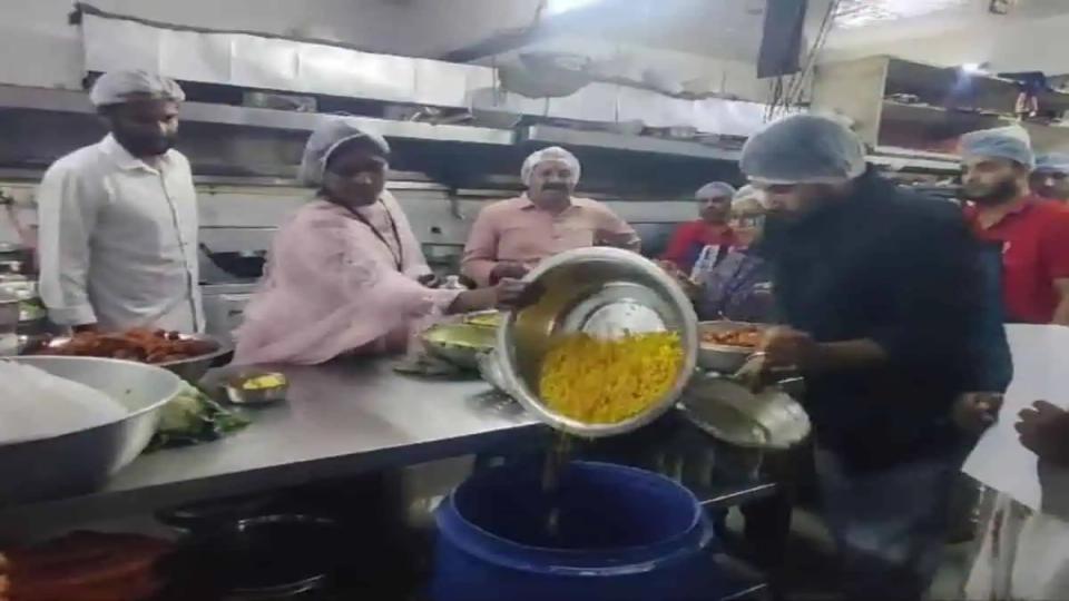 Telangana food safety dept raids eateries in Karimnagar, violations found