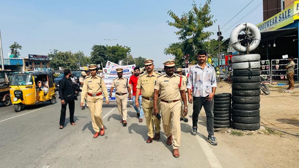 RTO staff undertake ‘padayatra’ in Nagole, urge vehicle drivers to follow road safety rules