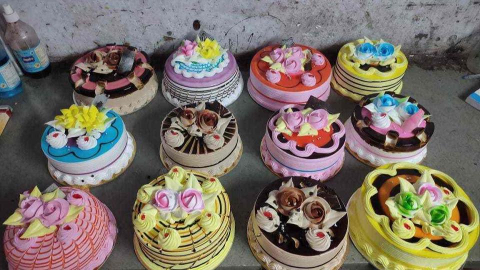 Hyderabad bakeries hike cake prices ahead of New Year celebrations