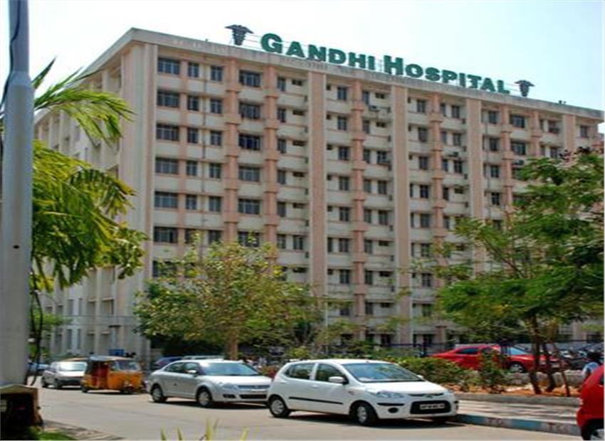 gandhihospitalsanitationworkersgoonstrike