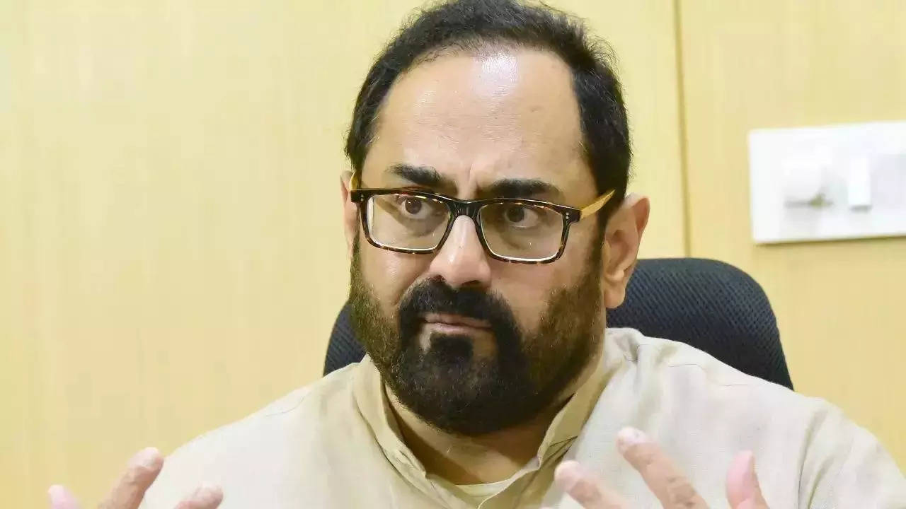 indiatowitness10foldincreaseinstartupsandunicornsinnext45years:unionministerrajeevchandrasekhar