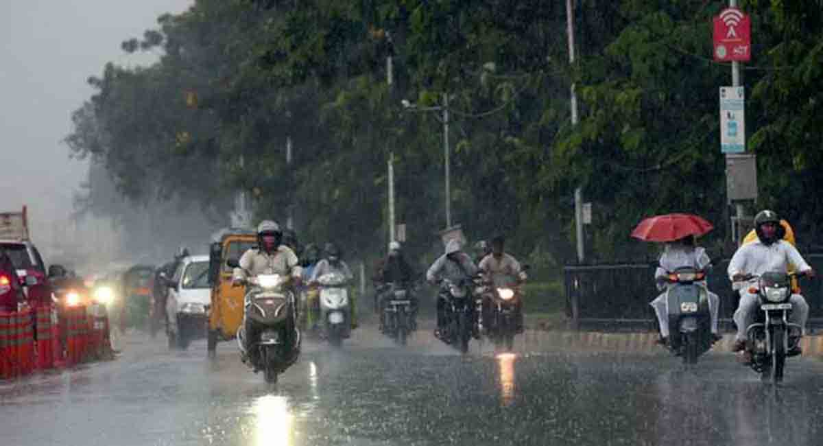Heavy rains hit Hyderabad on Tuesday; widespread showers expected across Telangana on Wednesday