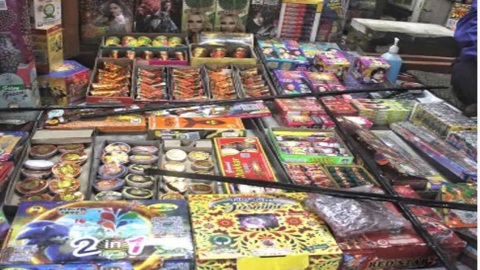 Firecrackers worth Rs 4 lakh seized in Abids