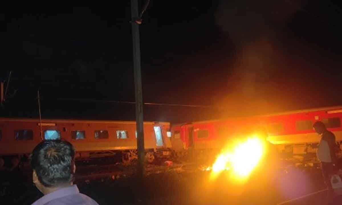 Fire breaks out in Chennai Egmore train at Telangana’s Gadwal station