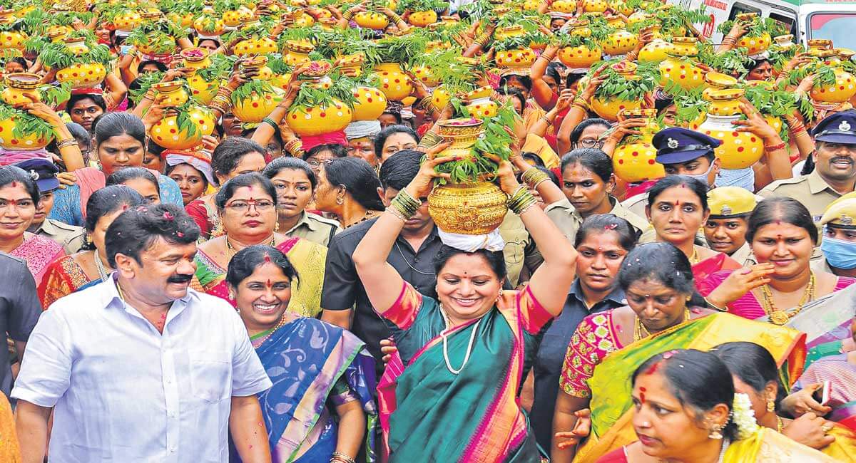 Telangana Govt sanctions Rs.20 crore for Bonalu festivities
