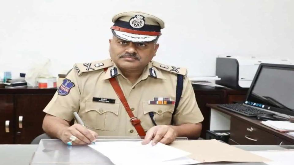 Telangana DGP urges special police to withdraw from protests