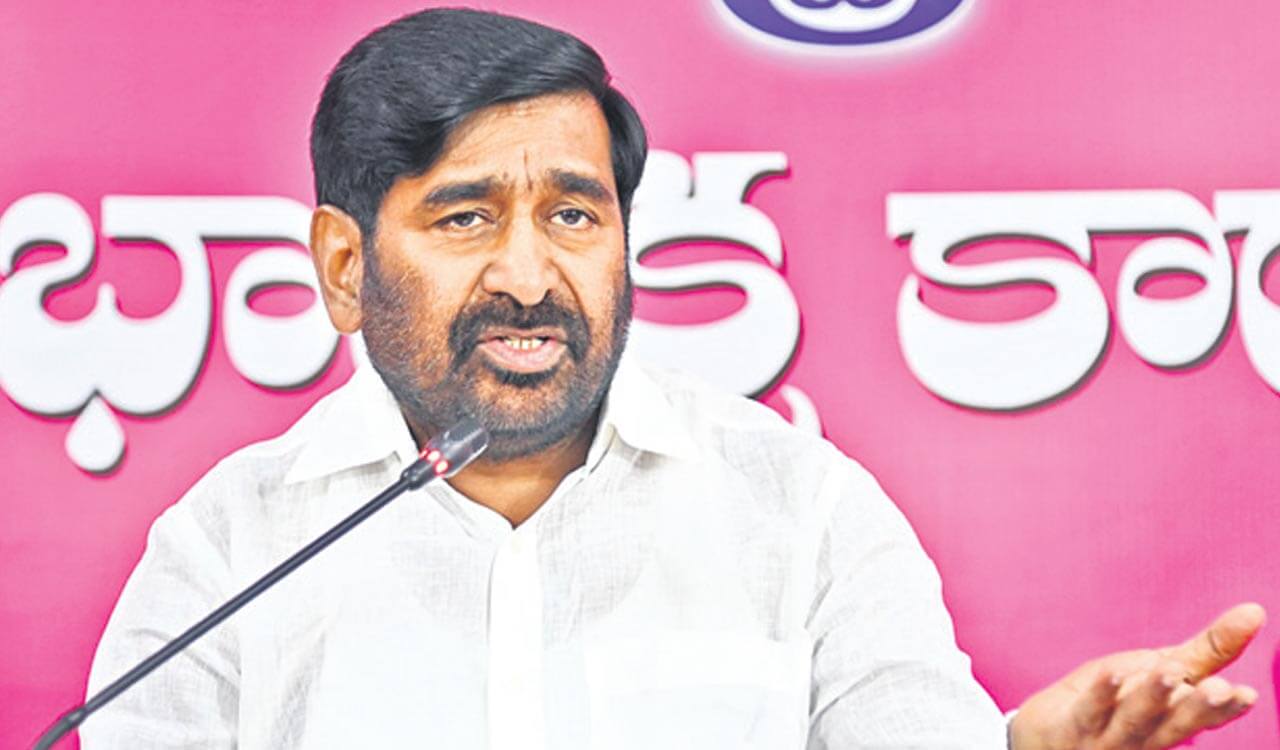 Shameful for Congress to blame BRS for food poisoning incidents, says Jagadish Reddy