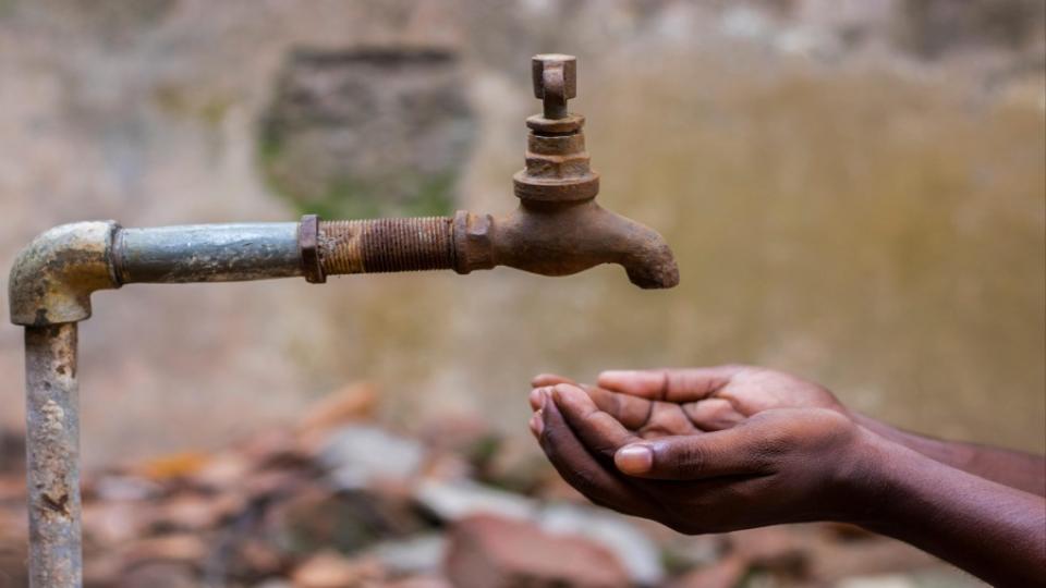 Drinking water crisis hits Telangana due to lack of power to pump Mission Bhagiratha water