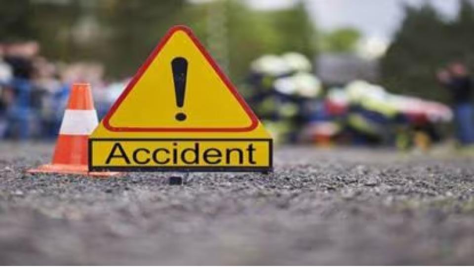 Cyclist hit by speeding car in Madhapur, dies on spot