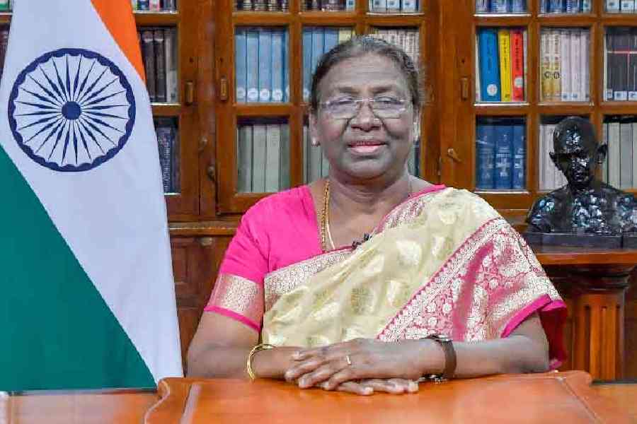 President Murmu to award President’s Colours to College of Defence Management