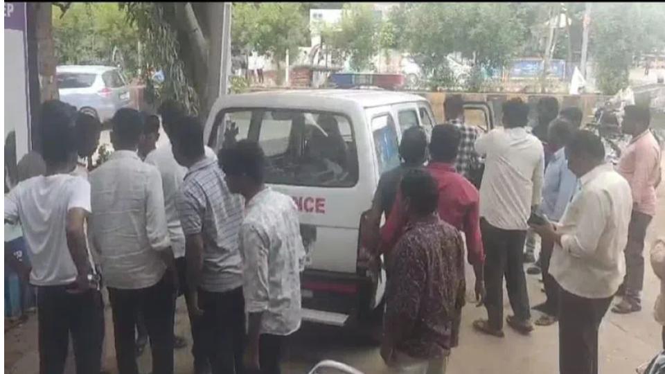 Man stabs 27-year-old over financial dispute in Sangareddy