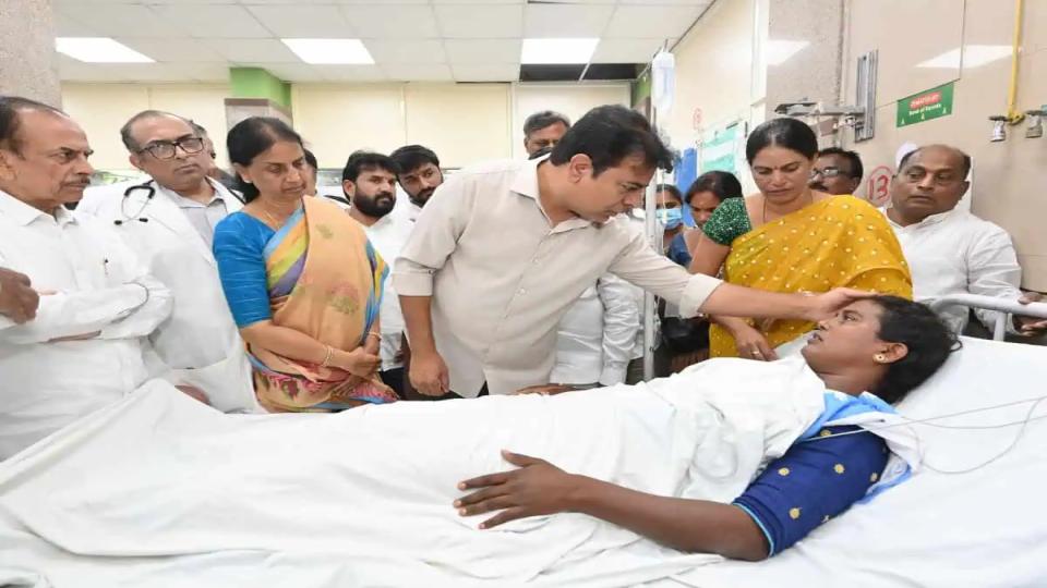 KTR meets injured ASHA workers, urges Congress to fulfil promises