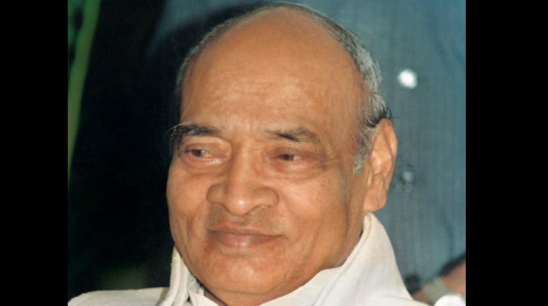 cmpaystributestopvnarasimharaoondeathanniversary