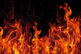 Store catches fire in Himayatnagar