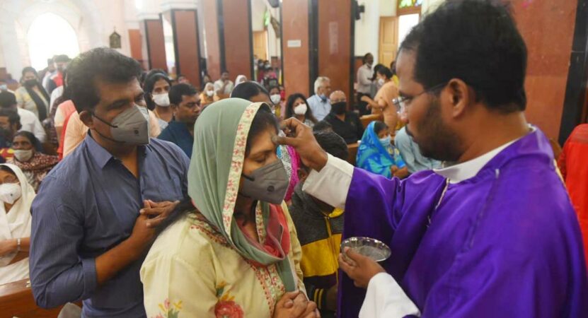 christiansinhyderabadobserveashwednesday