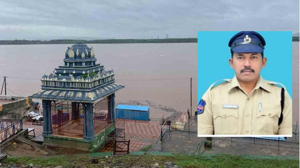 Police constable jumps into Godavari at Bhadrachalam