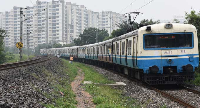 southcentralrailwayscancels22mmtsservicesinhyderabad