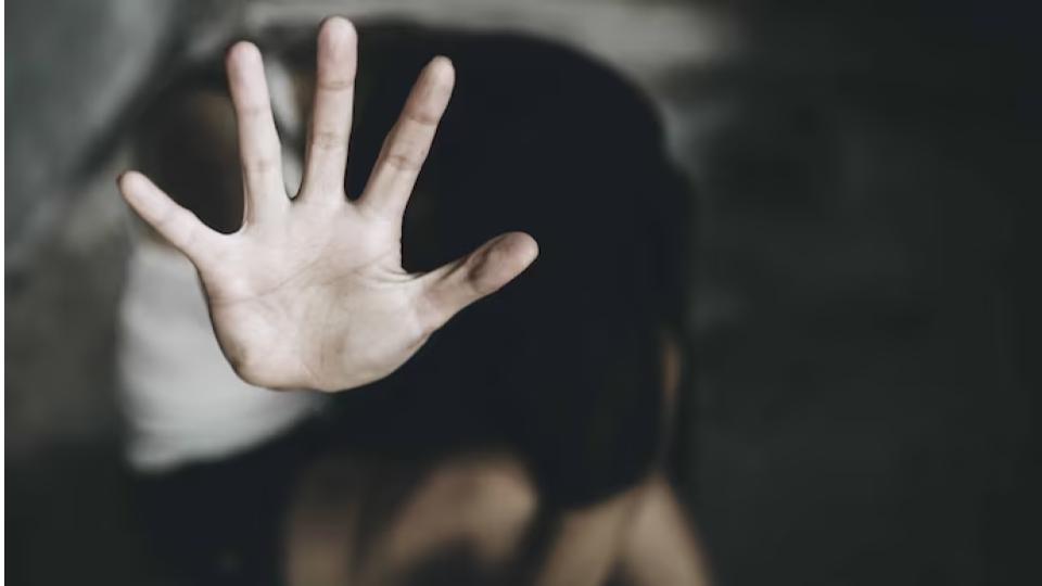 Minor girl allegedly raped by private school bus driver in Shamshabad