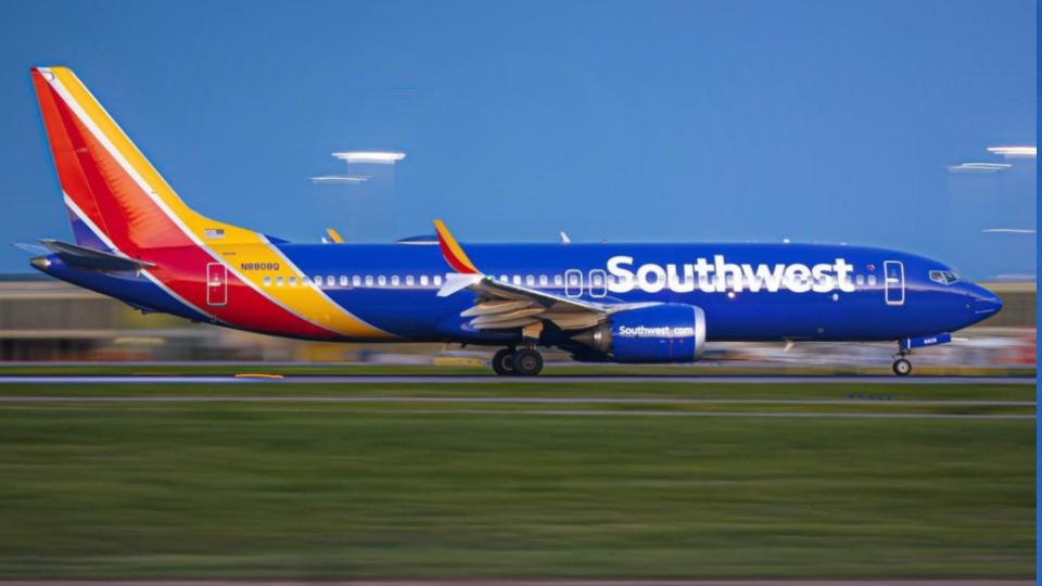 Southwest airlines plane hit by bullet in Dallas airport