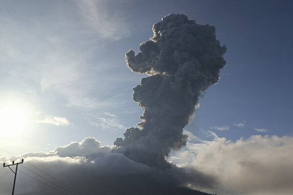 Indonesia’s Mount Lewotobi Laki Laki volcano erupts