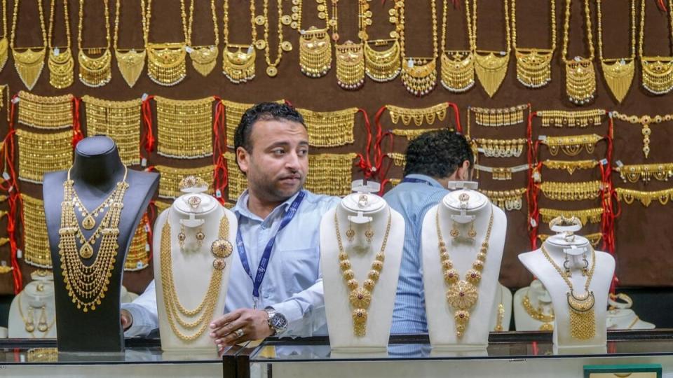 Gold prices in Dubai hit new record high on Deepawali