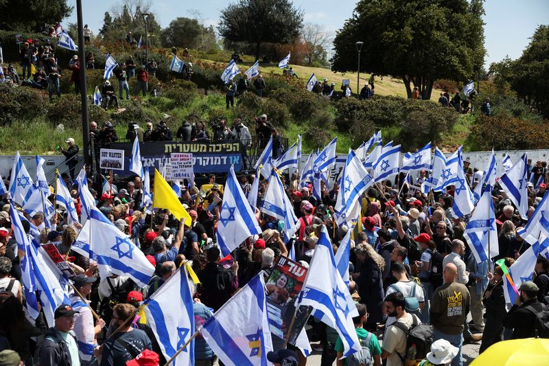 Israel Cabinet approves no-confidence motion against Attorney general amid growing protests