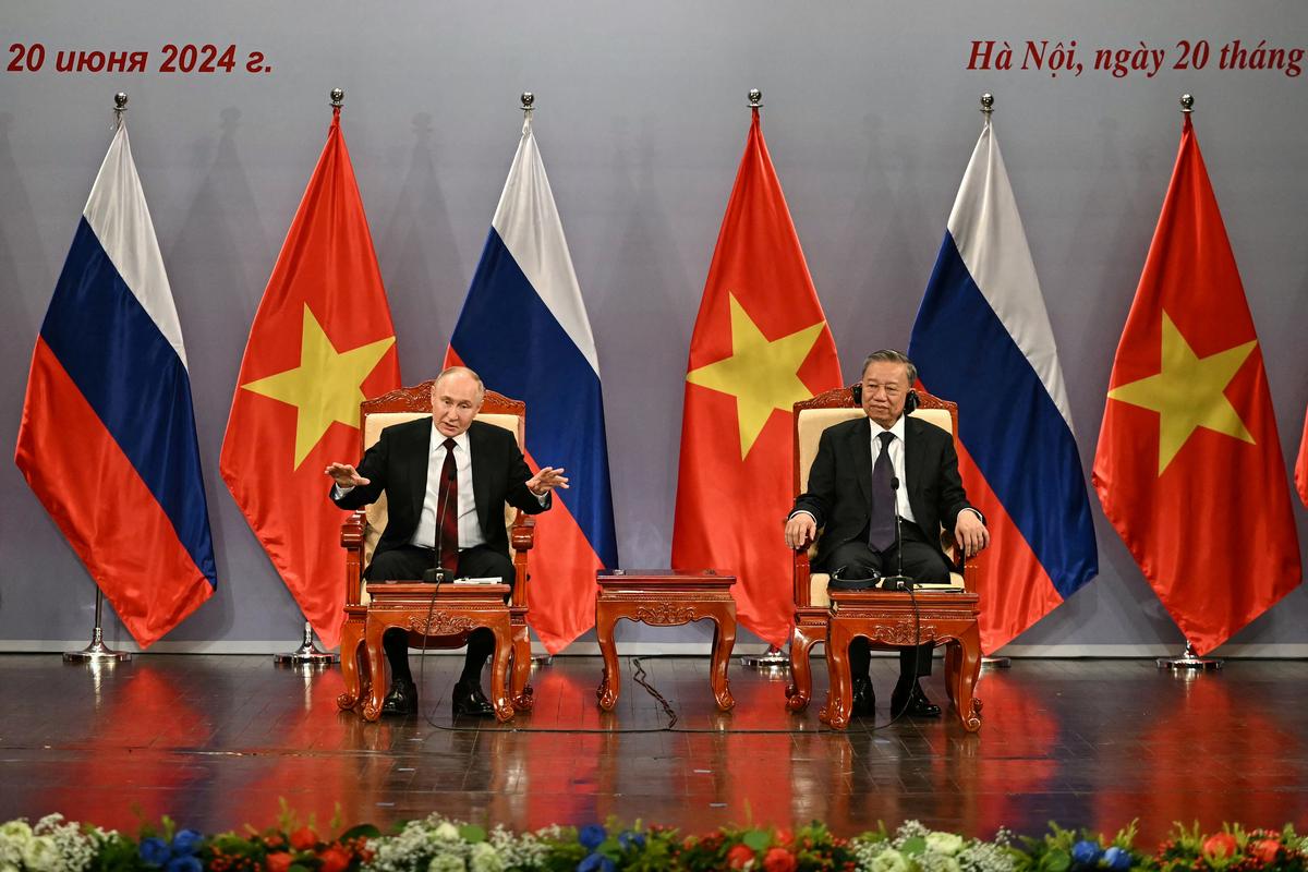 Russia’s Putin In Vietnam Seeks New Security Architecture In Asia-Pacific Region